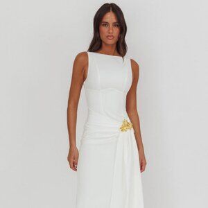 Zimora Gold Buckle Waist Drape Maxi Dress White